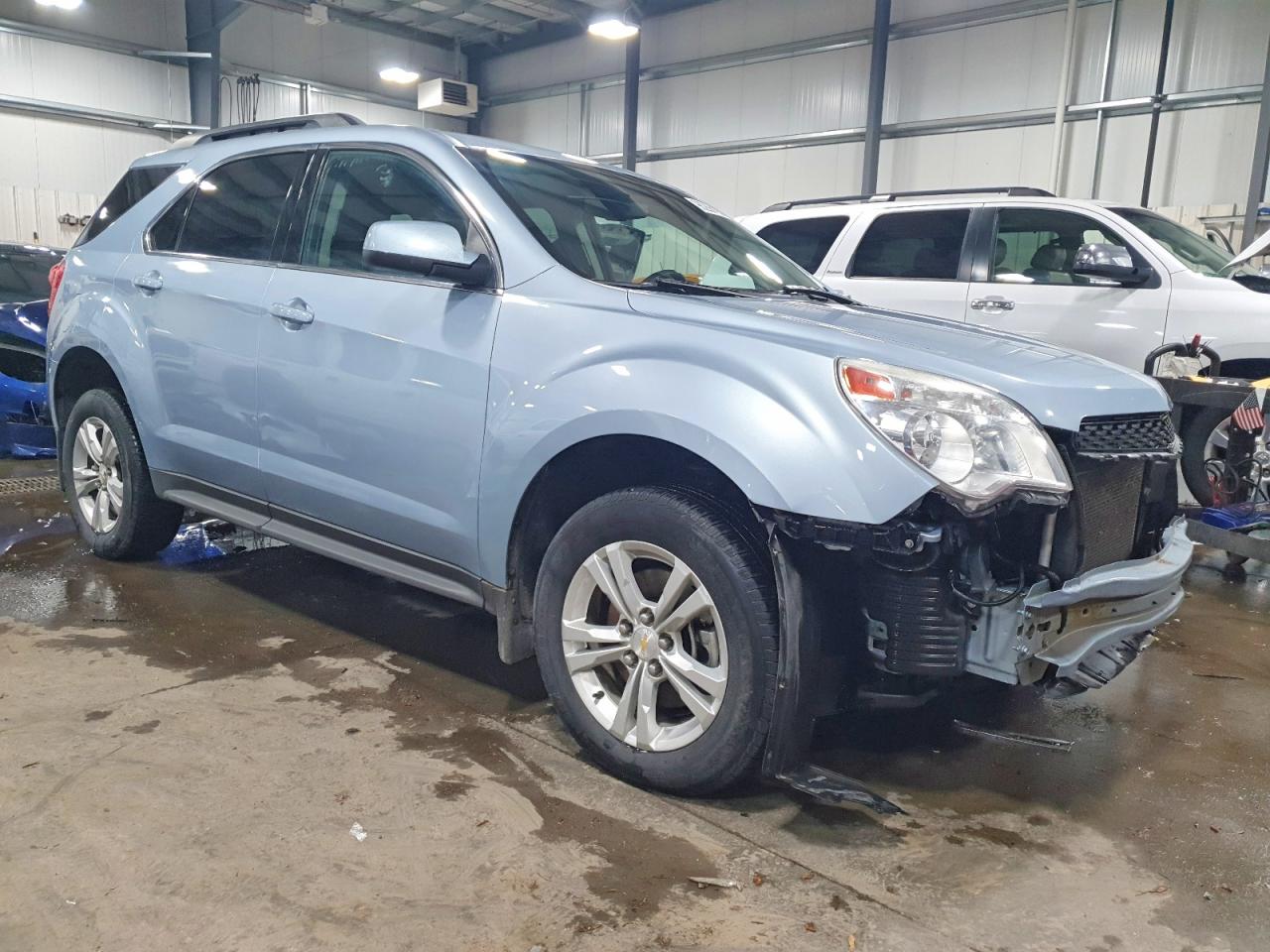 2015 CHEVROLET EQUINOX LT photo 4