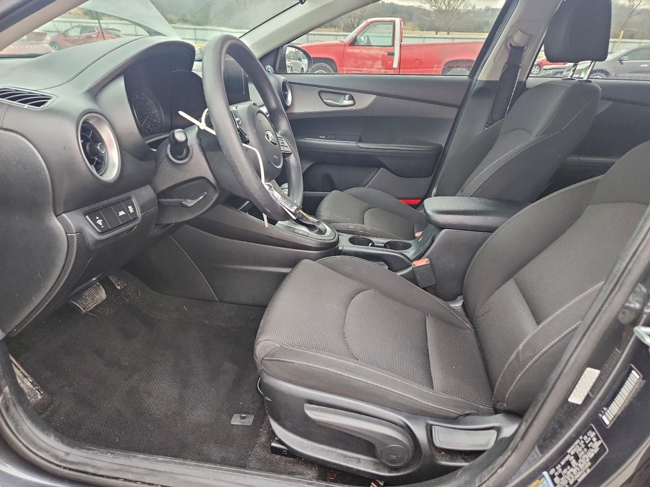 2020 KIA FORTE FE photo 7