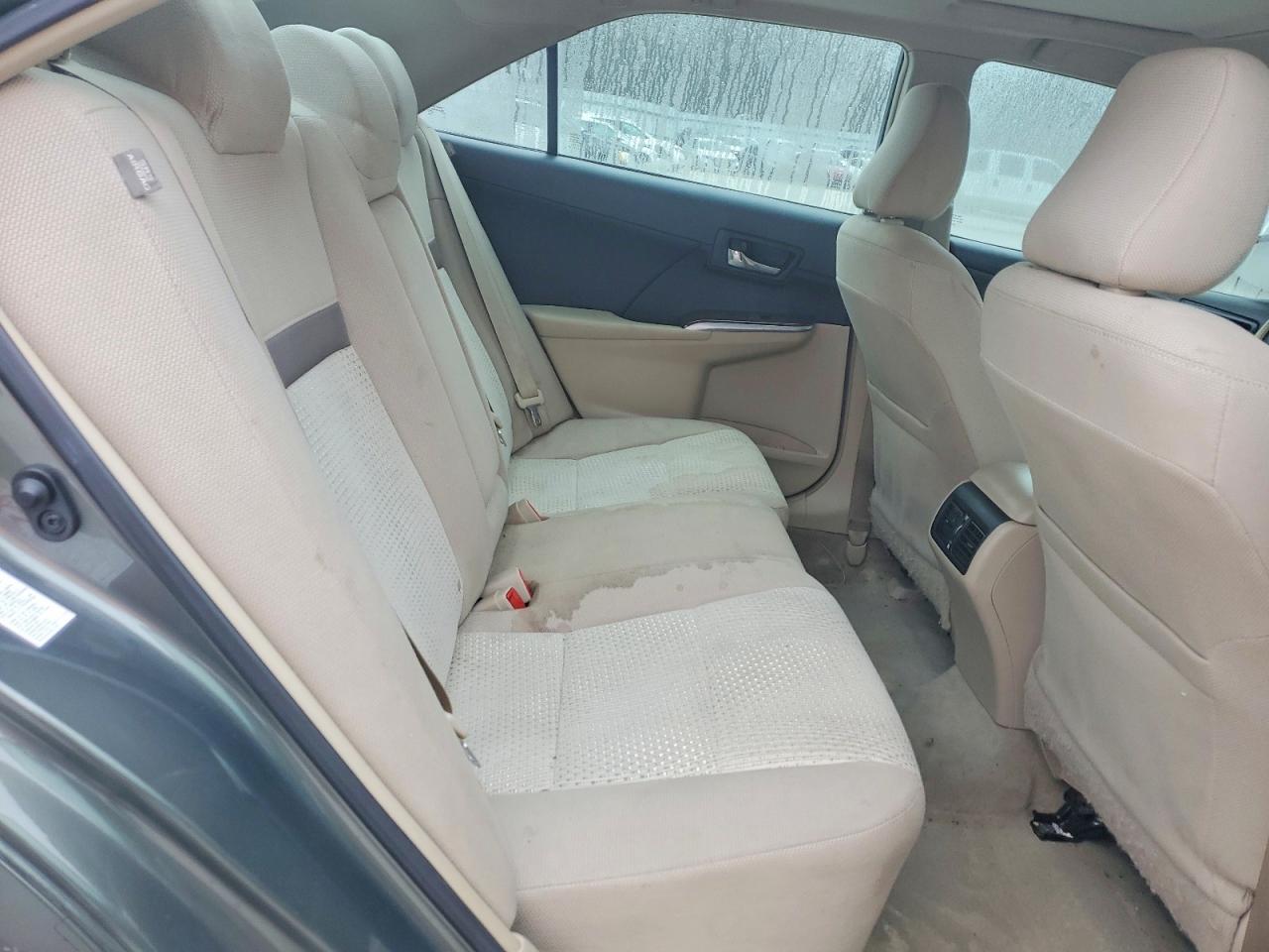 2013 TOYOTA CAMRY L photo 10