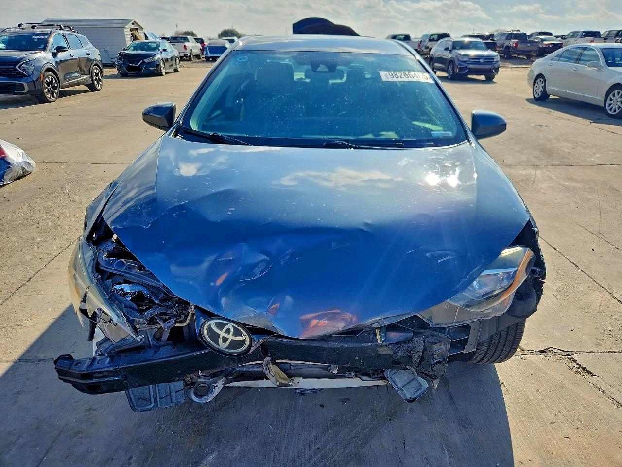 2017 TOYOTA COROLLA LE photo 5