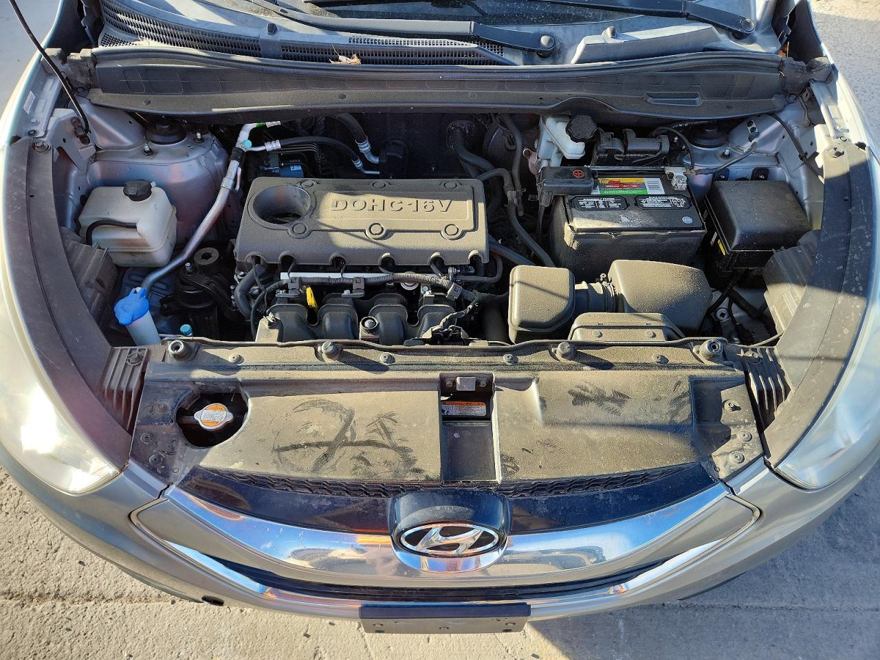 2012 HYUNDAI TUCSON GLS photo 12