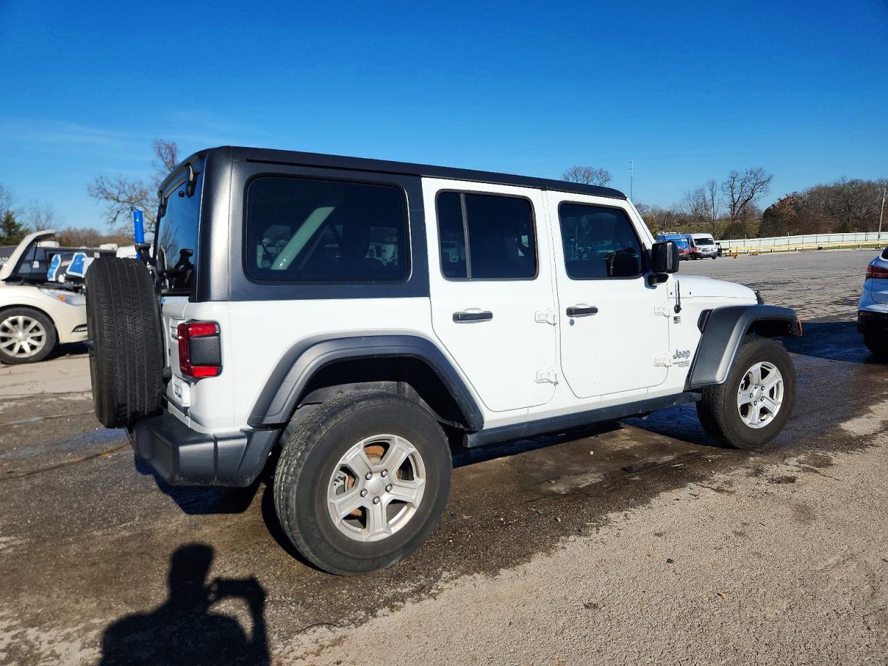 2018 JEEP WRANGLER UNLIMITED SPORT photo 3