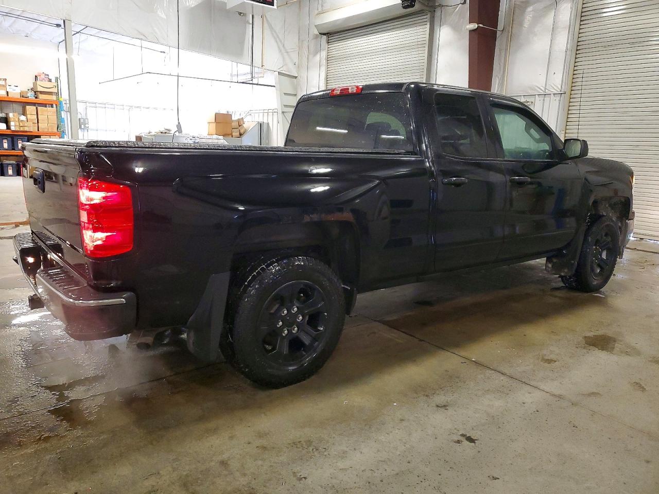 2015 CHEVROLET SILVERADO K1500 LT photo 3