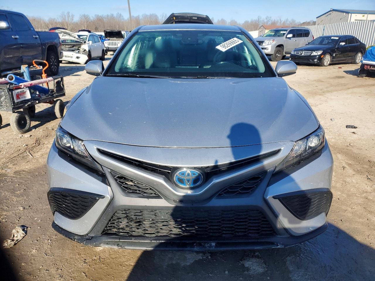 2021 TOYOTA CAMRY SE photo 5