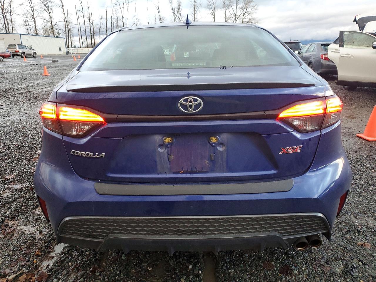 2020 TOYOTA COROLLA XSE photo 6