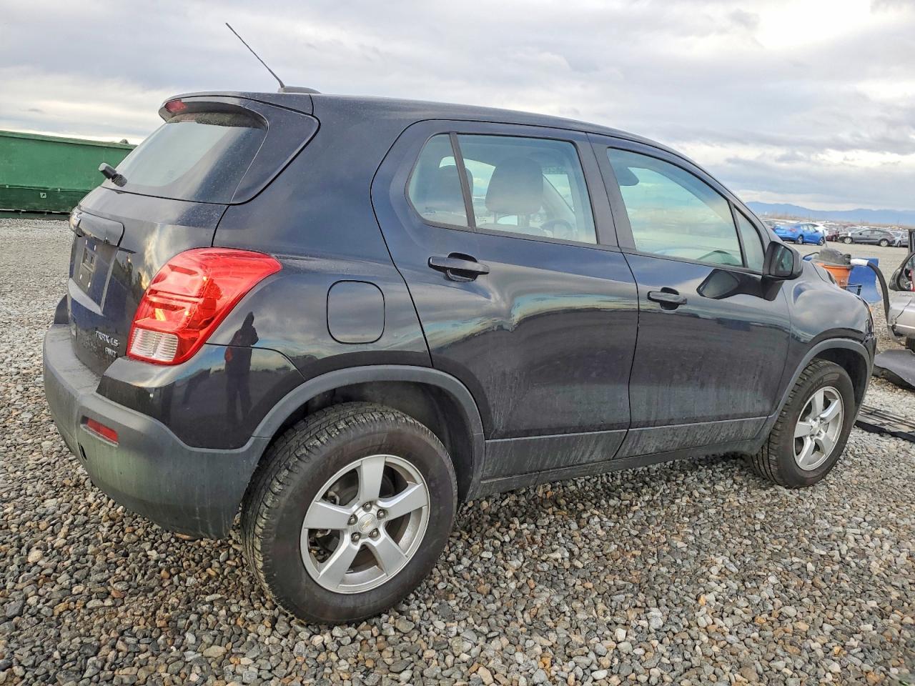 2015 CHEVROLET TRAX 1LS photo 7