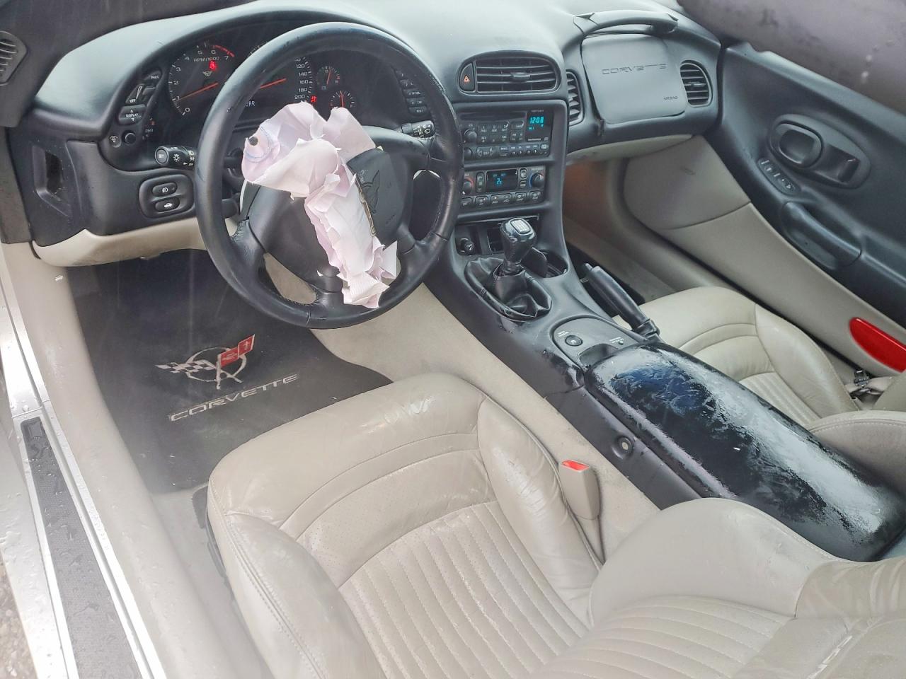 2004 CHEVROLET CORVETTE photo 8