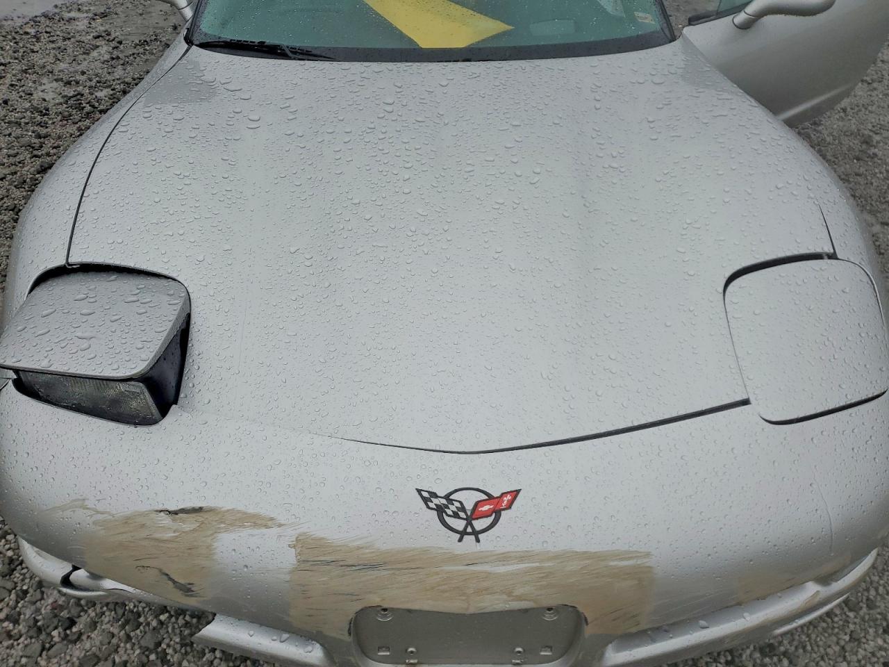 2004 CHEVROLET CORVETTE photo 11