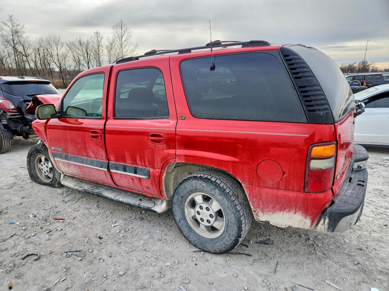 2001 CHEVROLET TAHOE K1500 photo 2