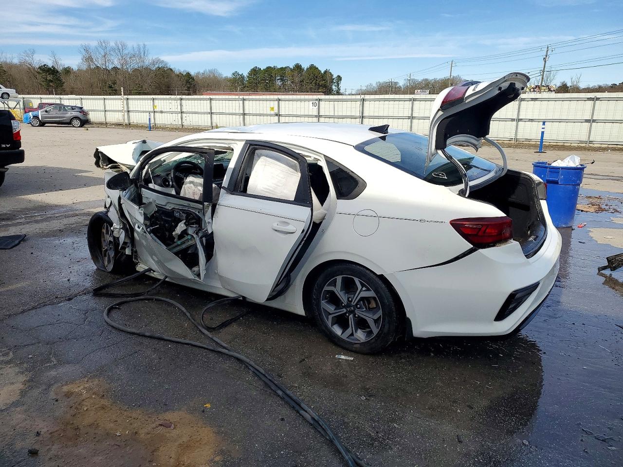 2019 KIA FORTE FE photo 2