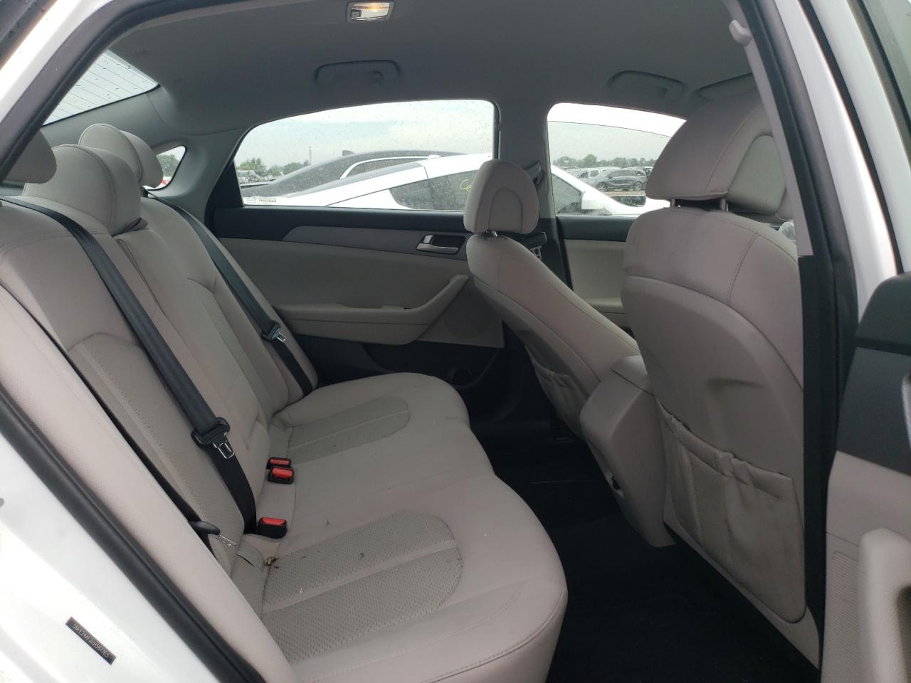 2017 HYUNDAI SONATA SE photo 10