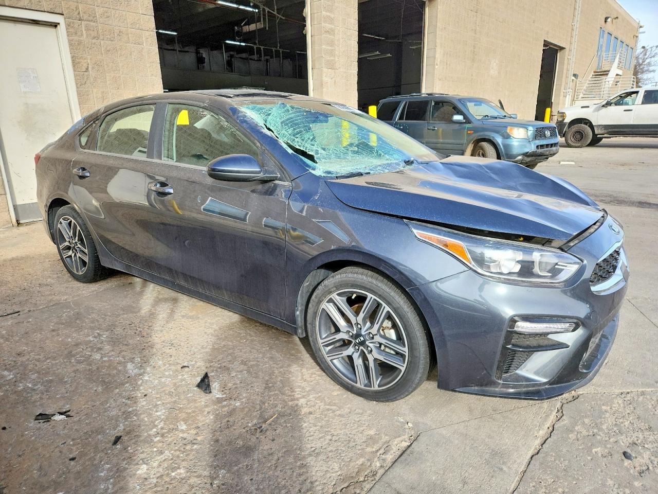 2019 KIA FORTE GT LINE photo 4