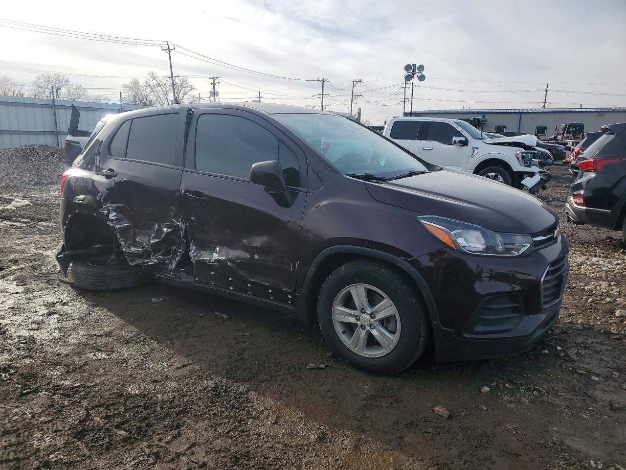 2020 CHEVROLET TRAX LS photo 4