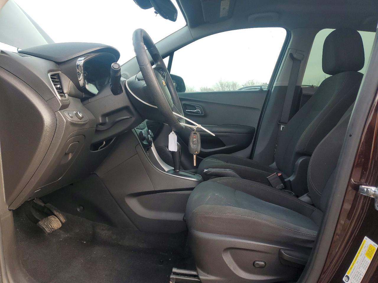 2020 CHEVROLET TRAX LS photo 7