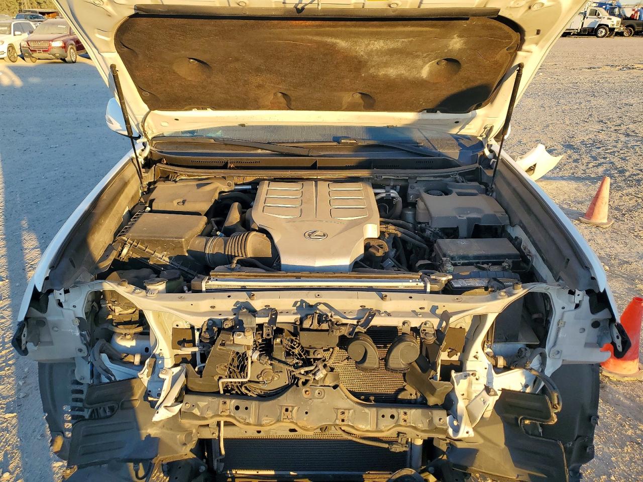 2016 LEXUS GX 460 photo 12