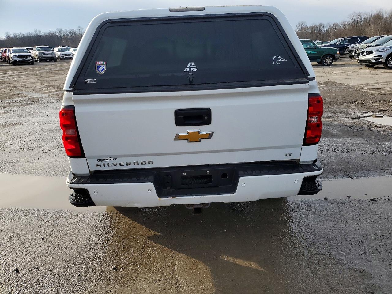 2017 CHEVROLET SILVERADO K1500 LT photo 6