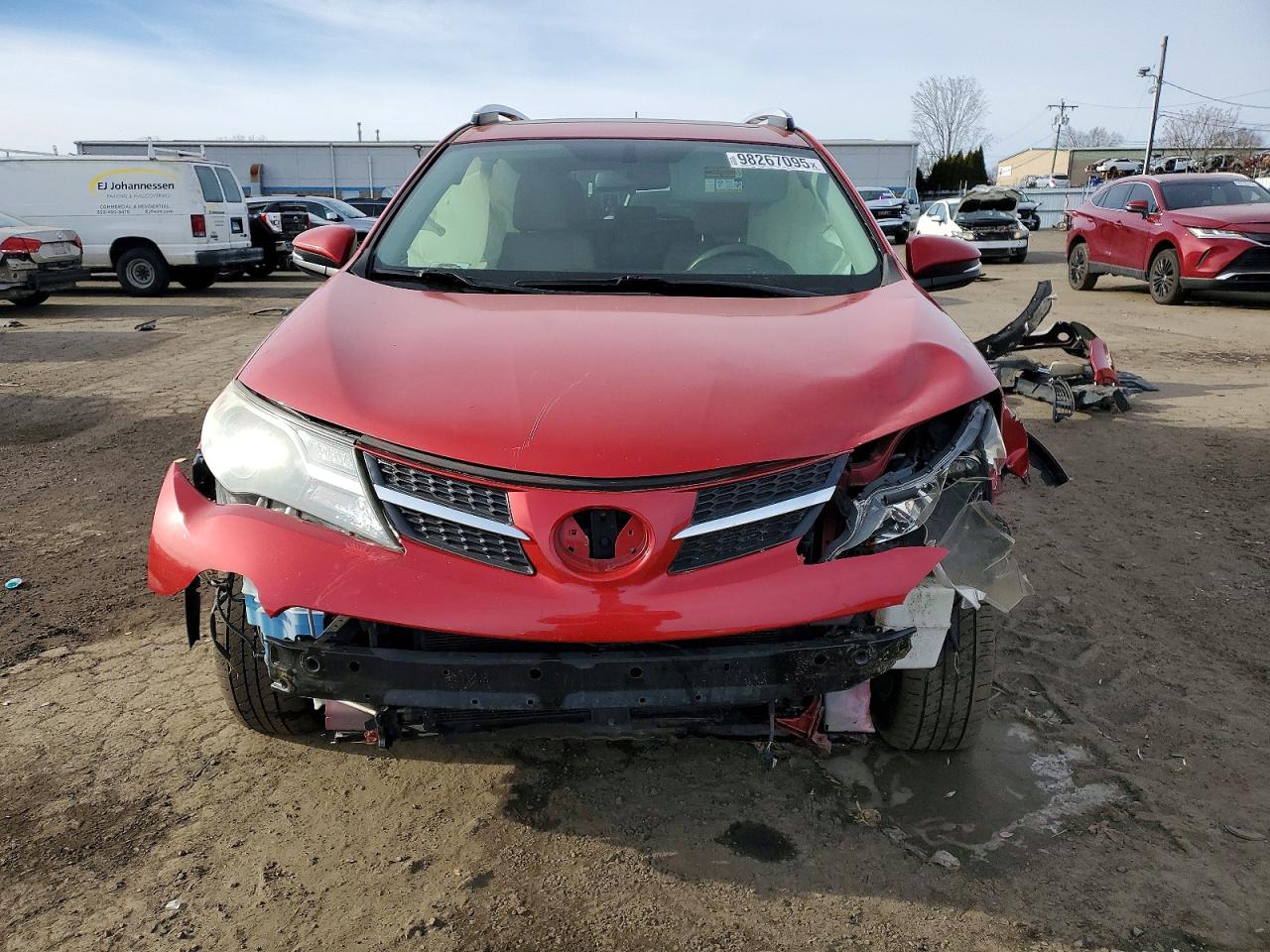 2014 TOYOTA RAV4 XLE photo 5