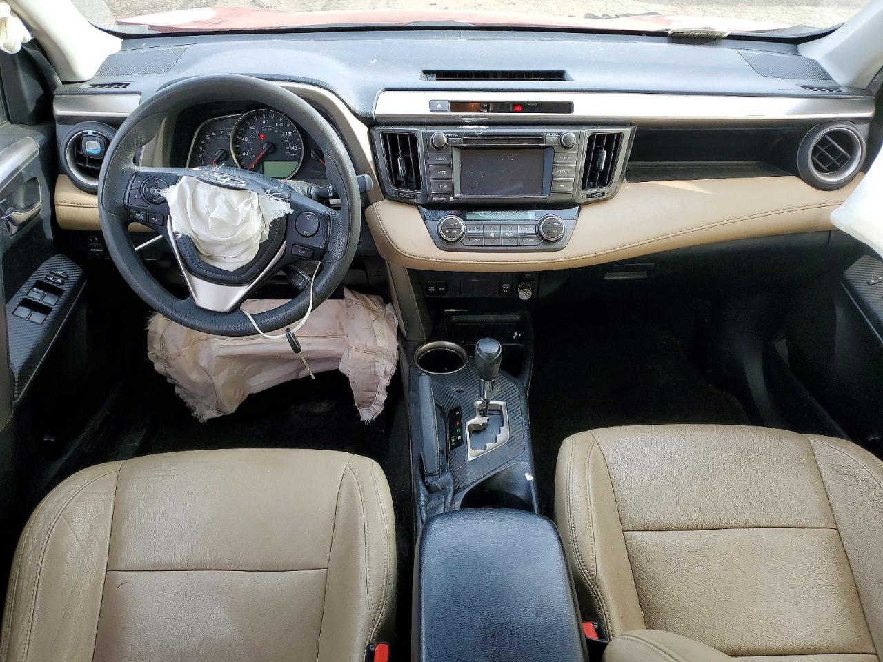 2014 TOYOTA RAV4 XLE photo 8