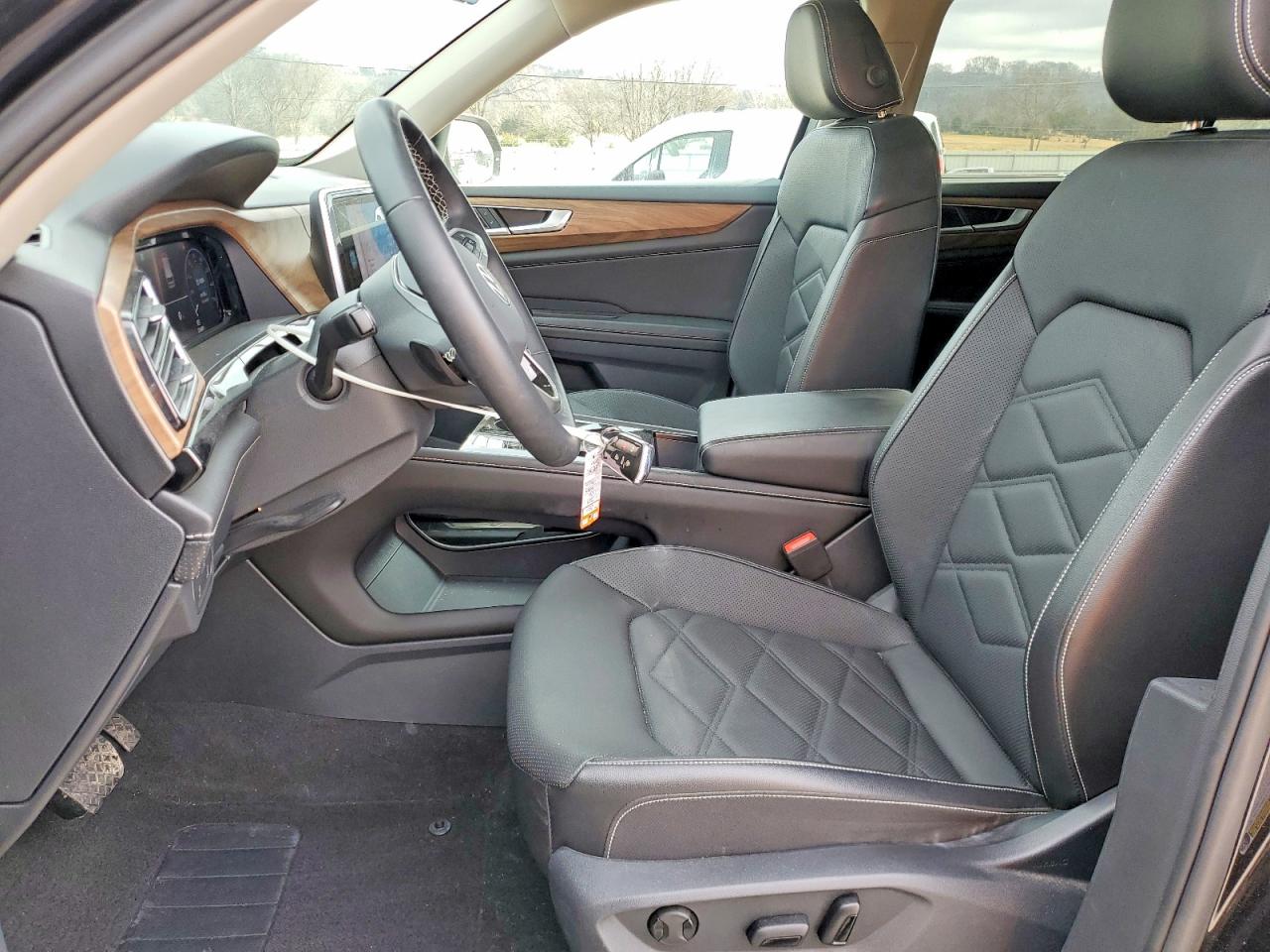 2024 VOLKSWAGEN ATLAS SE photo 7