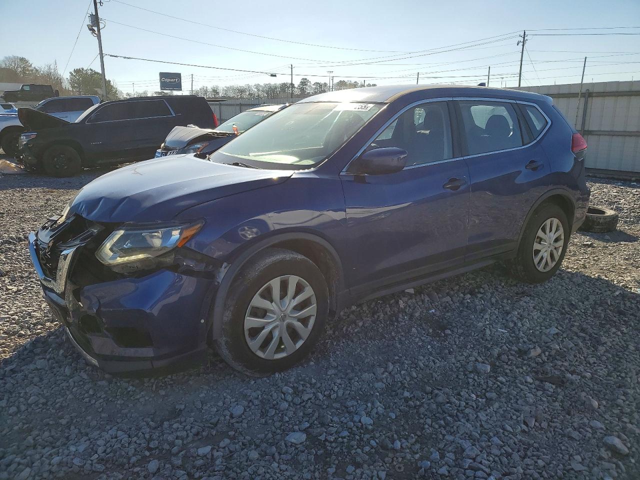 2017 NISSAN ROGUE