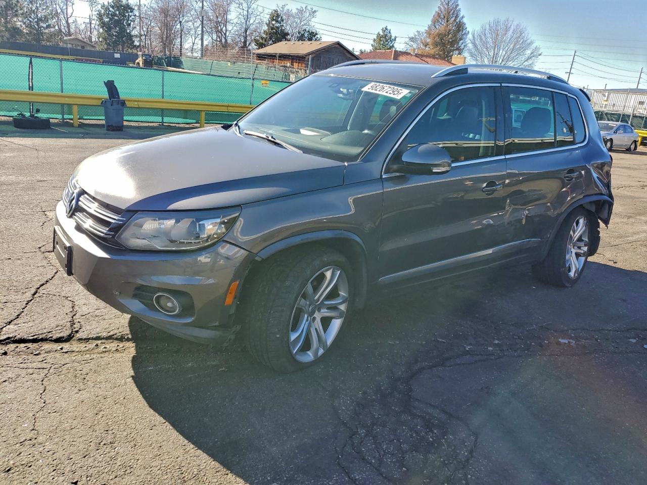 2016 VOLKSWAGEN TIGUAN