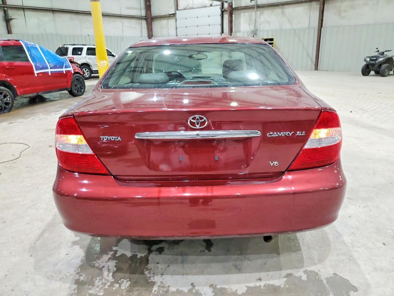 2003 TOYOTA CAMRY LE photo 6