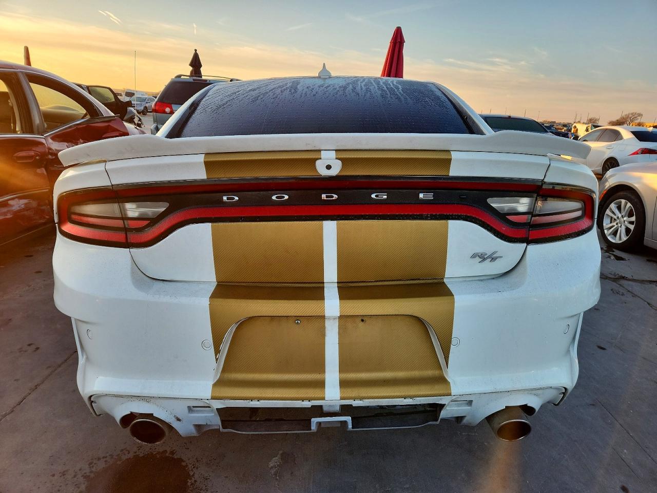 2020 DODGE CHARGER R/T photo 11