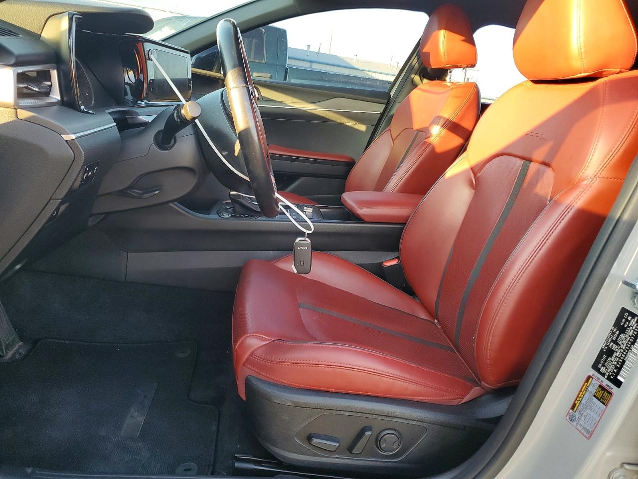 2023 KIA K5 GT LINE photo 7