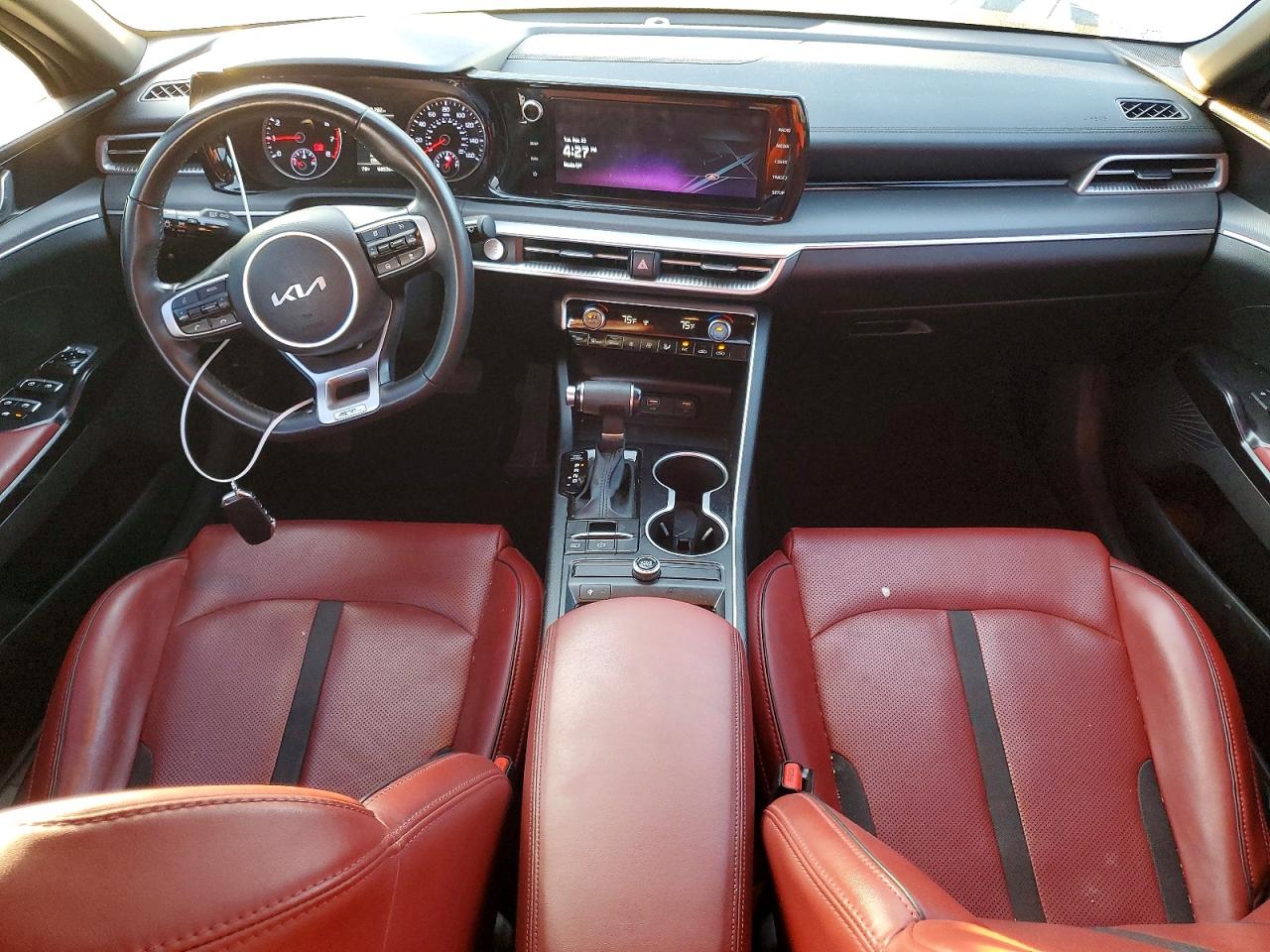2023 KIA K5 GT LINE photo 8