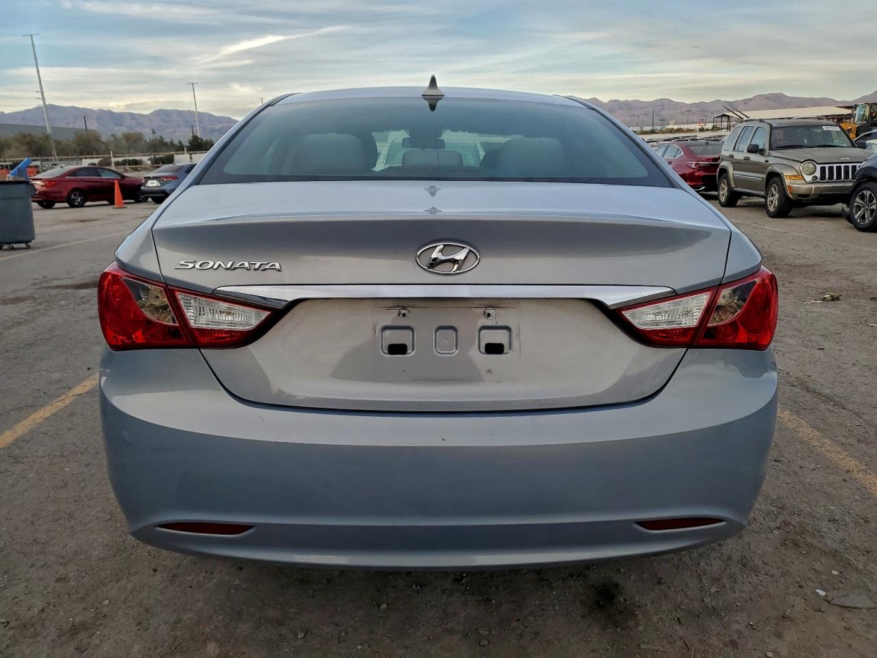 2011 HYUNDAI SONATA GLS photo 6