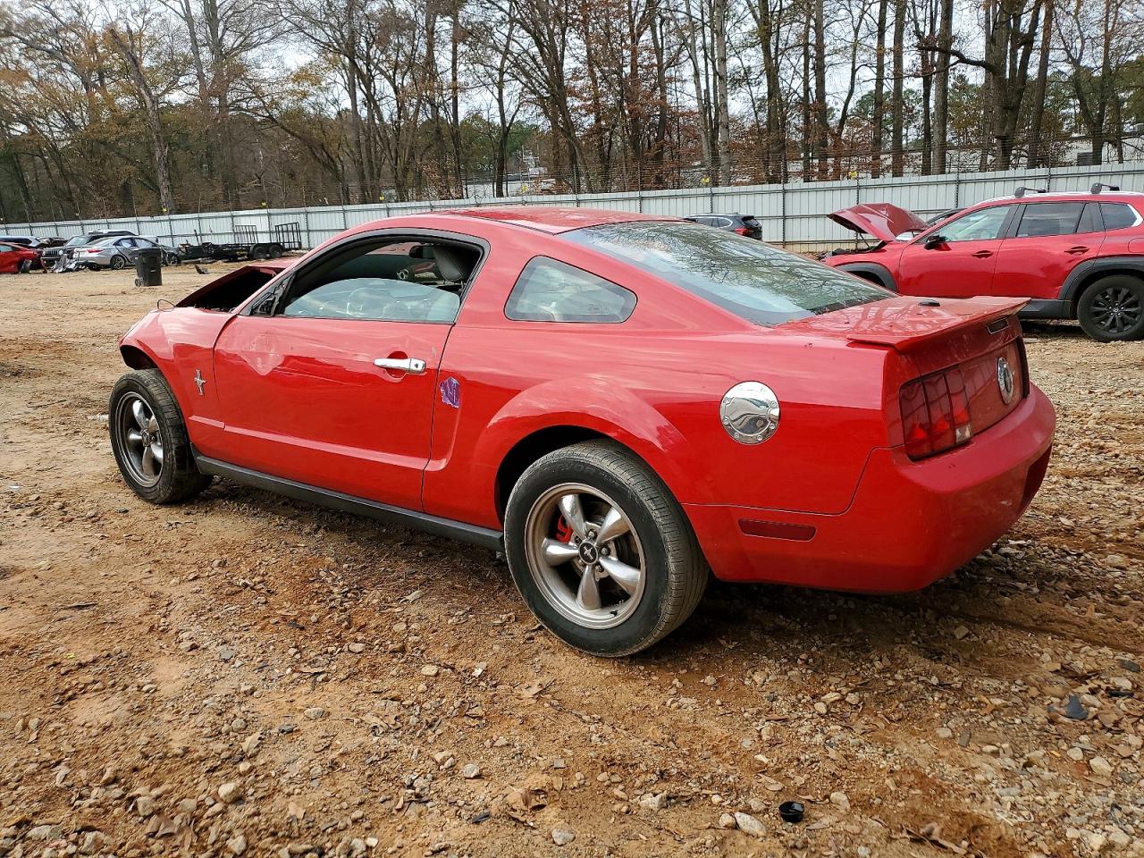 2008 FORD MUSTANG photo 2