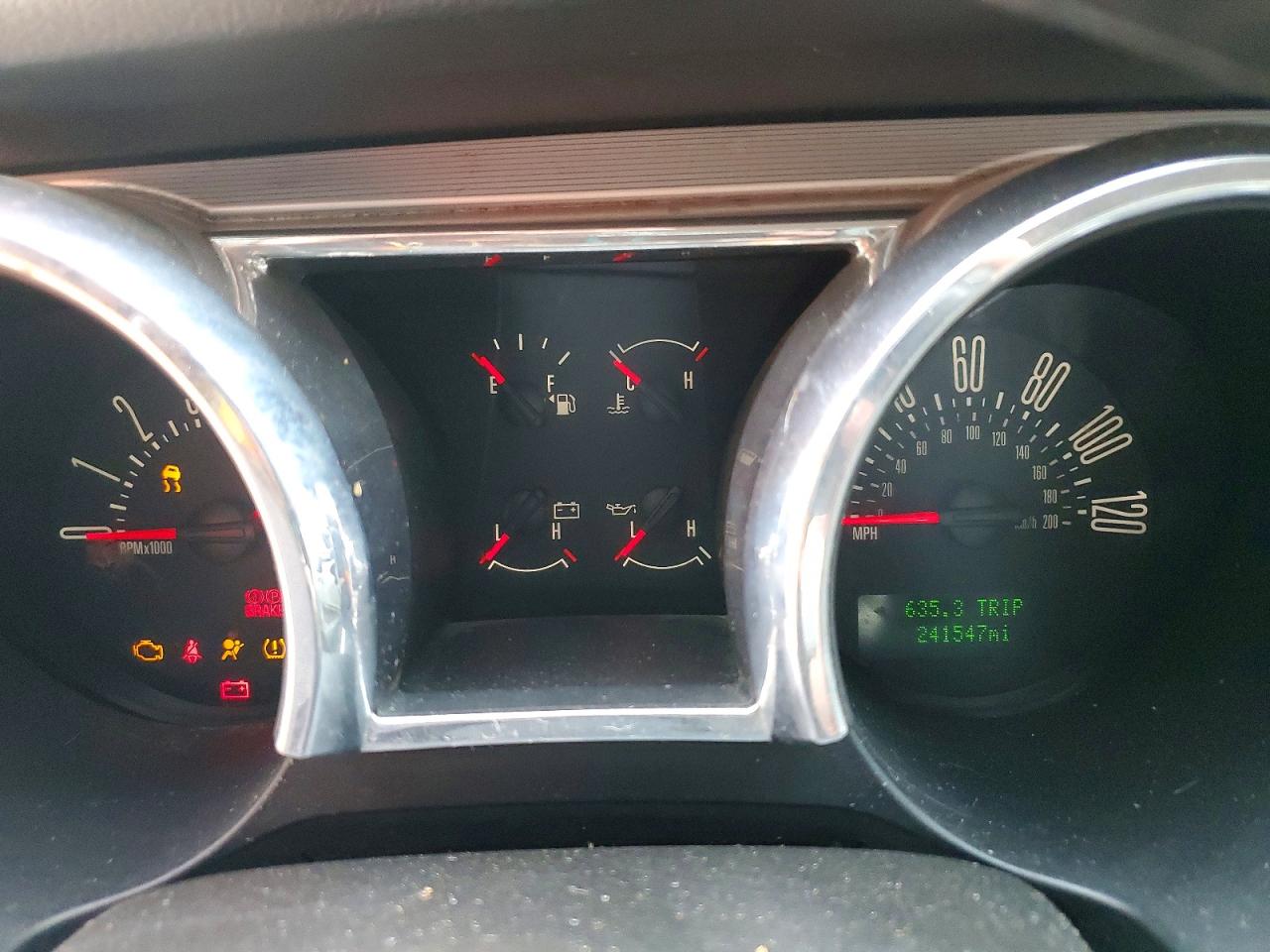 2008 FORD MUSTANG photo 9