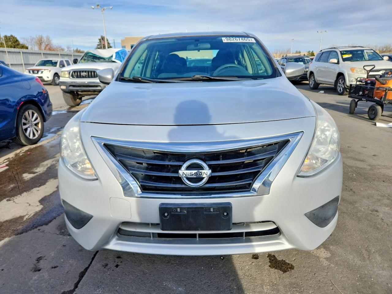 2018 NISSAN VERSA S photo 5