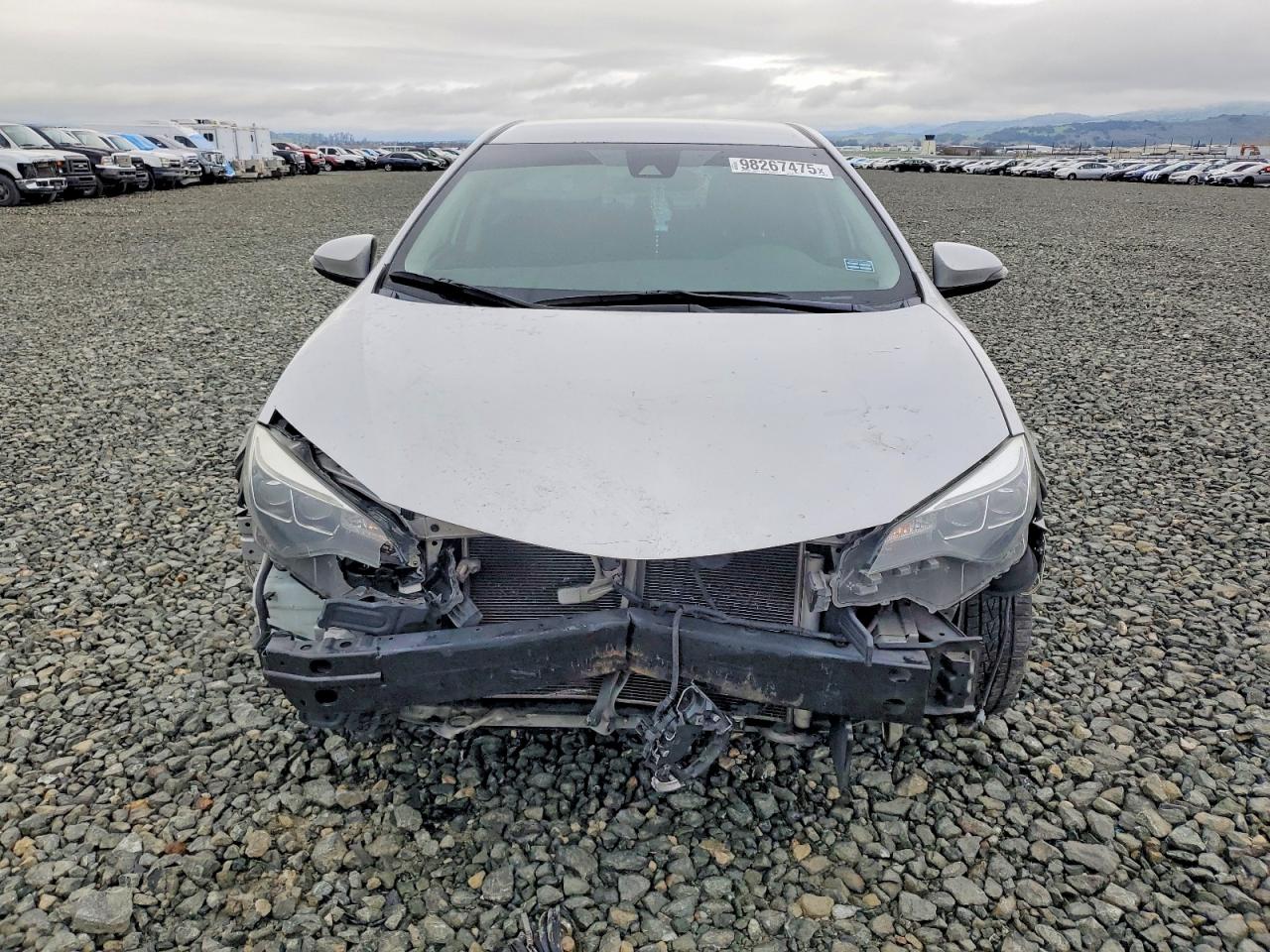 2017 TOYOTA COROLLA SE photo 9
