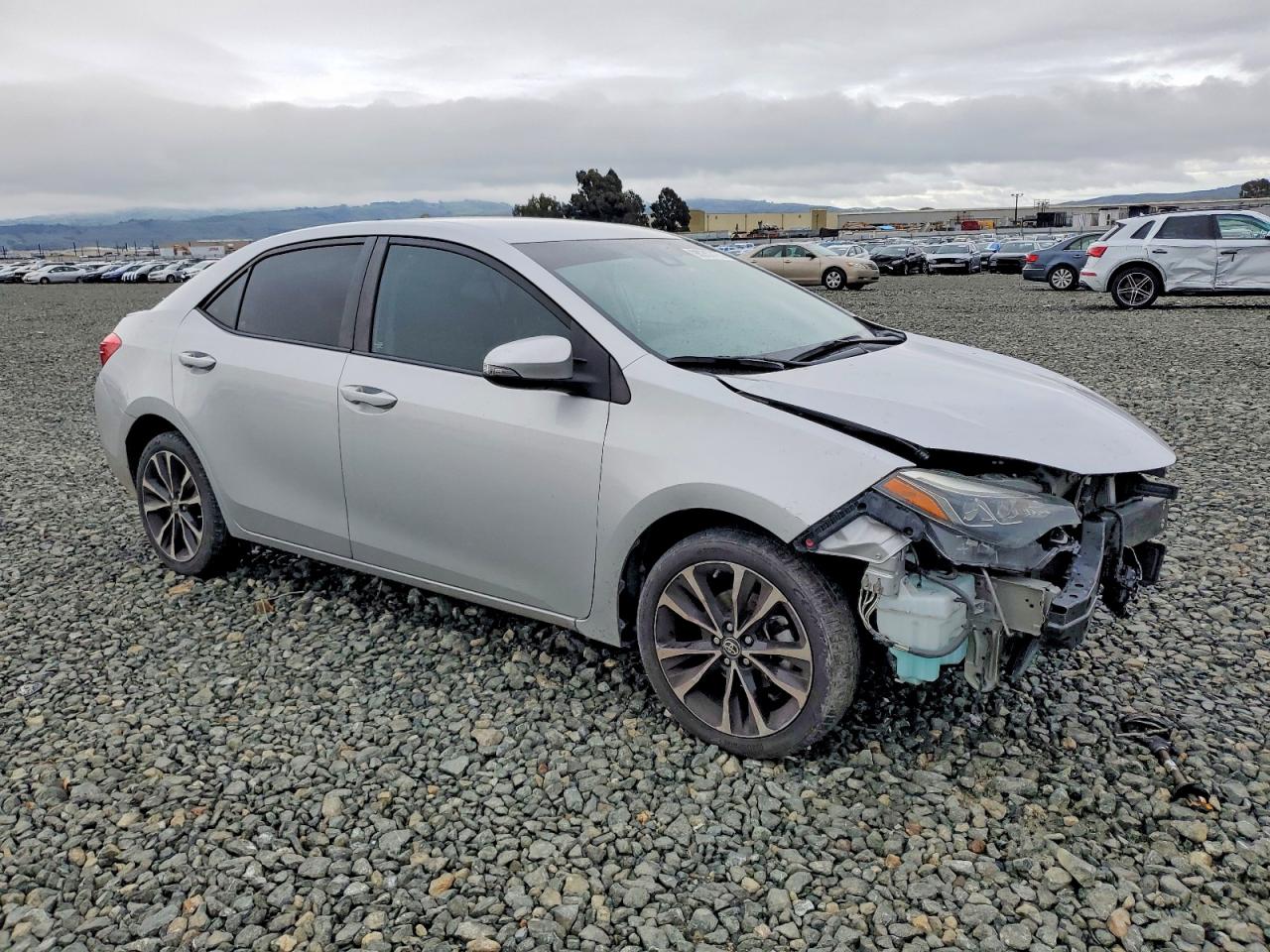 2017 TOYOTA COROLLA SE photo 7