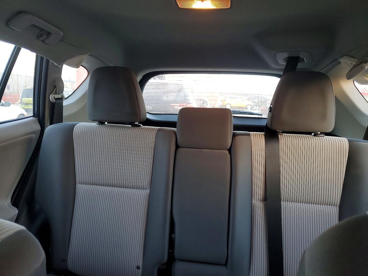 2013 TOYOTA RAV4 LE photo 10