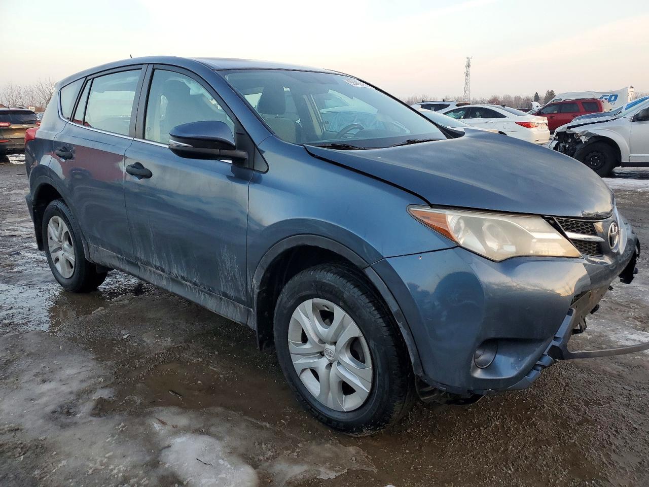 2013 TOYOTA RAV4 LE photo 4