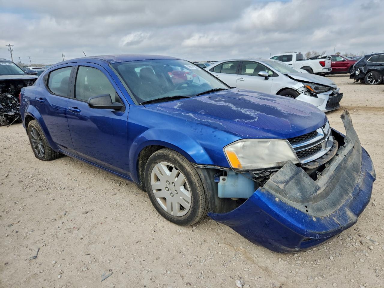 2014 DODGE AVENGER SE photo 4
