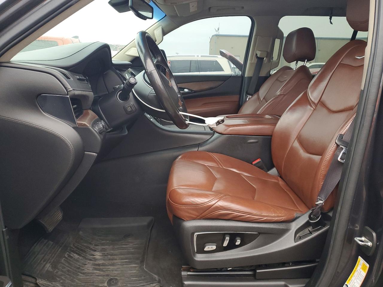 2016 CADILLAC ESCALADE PREMIUM photo 7