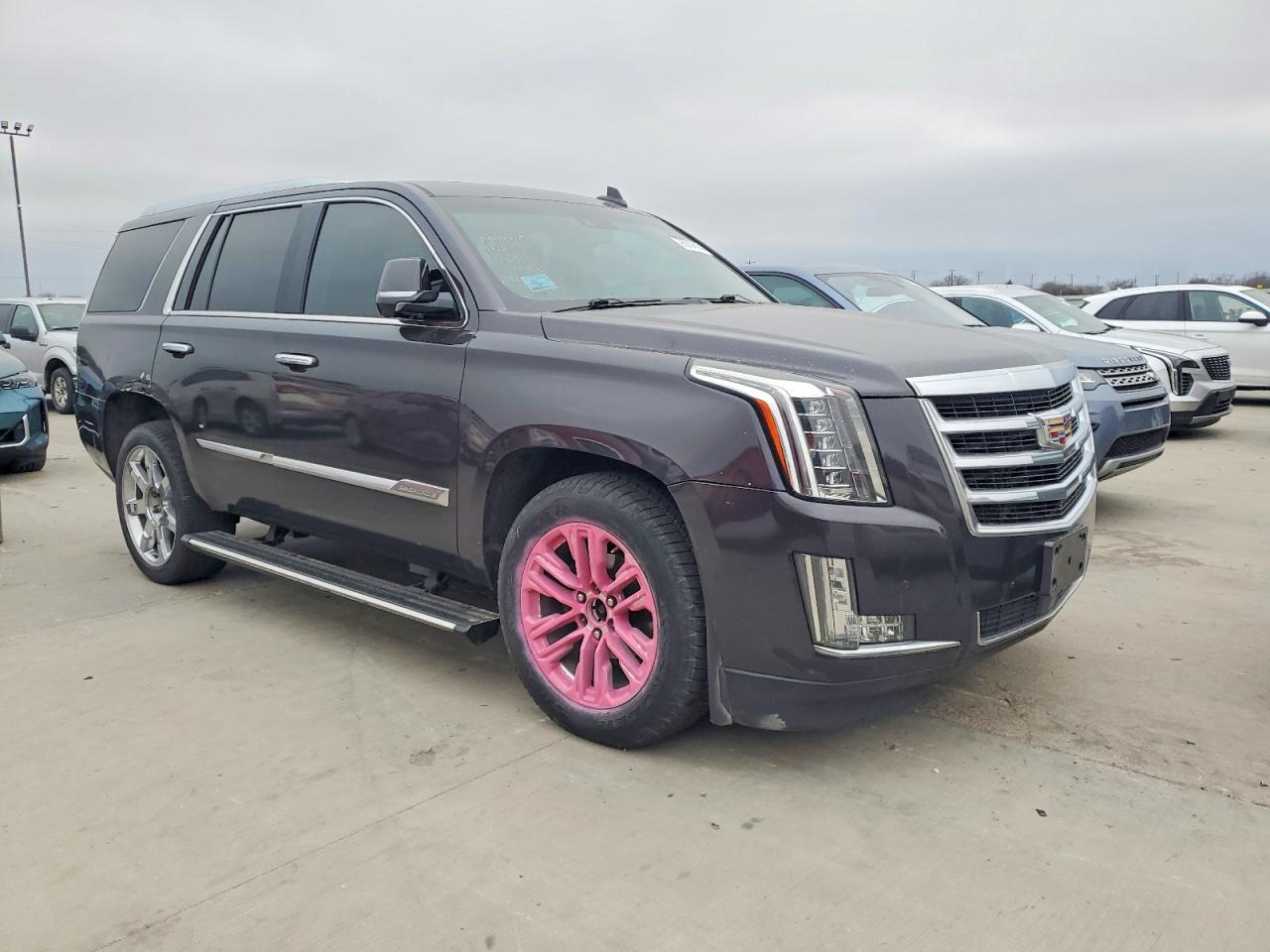2016 CADILLAC ESCALADE PREMIUM photo 4