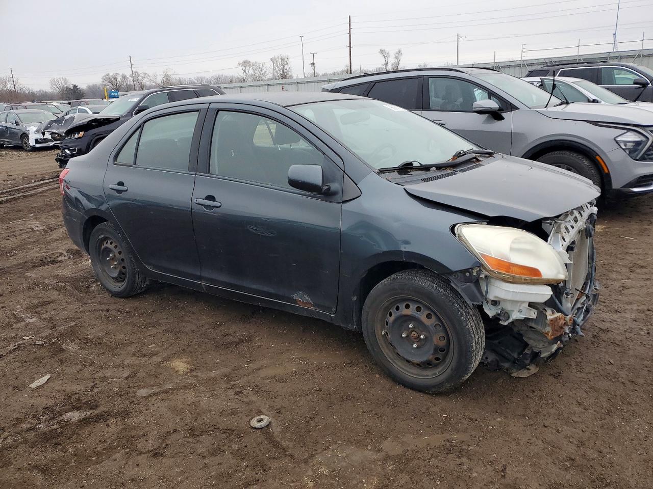 2009 TOYOTA YARIS photo 4