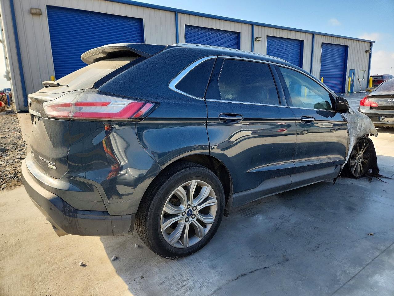 2019 FORD EDGE TITANIUM photo 3
