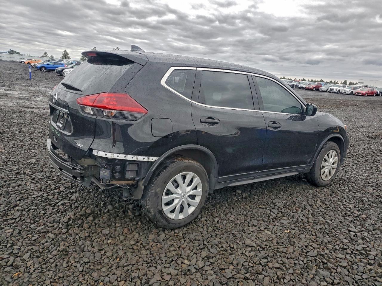 2020 NISSAN ROGUE S photo 3