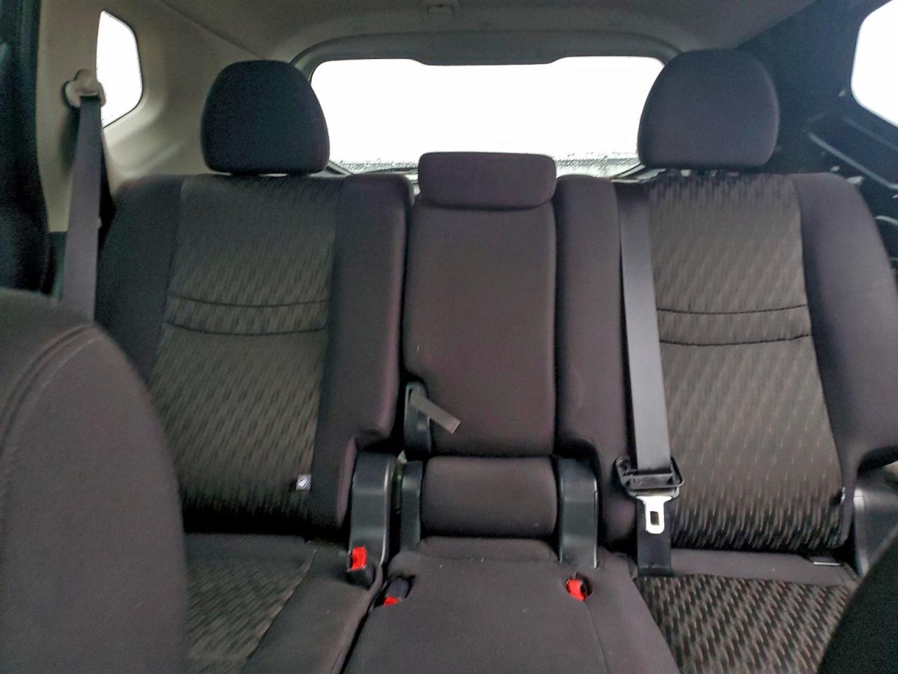 2020 NISSAN ROGUE S photo 10