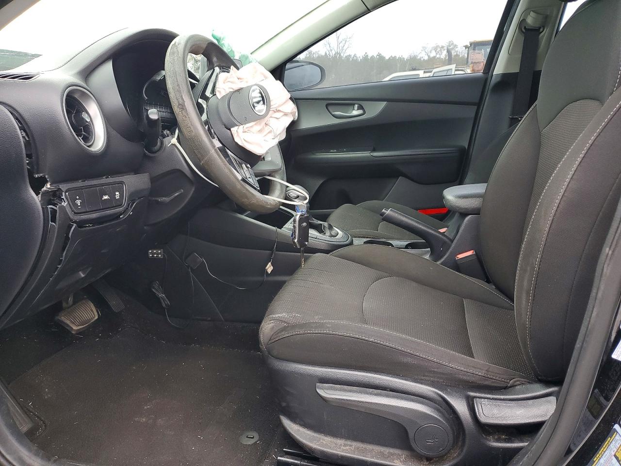 2019 KIA FORTE FE photo 7