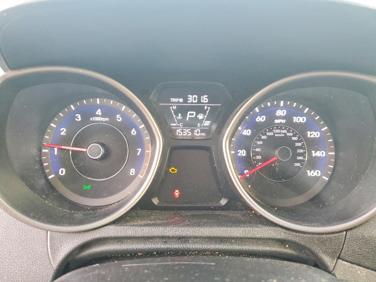 2015 HYUNDAI ELANTRA SE photo 9