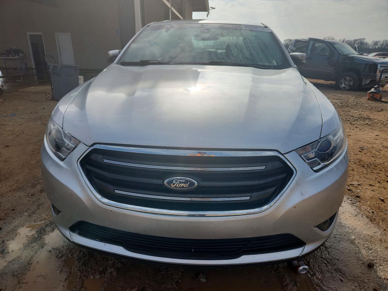 2016 FORD TAURUS SEL photo 5