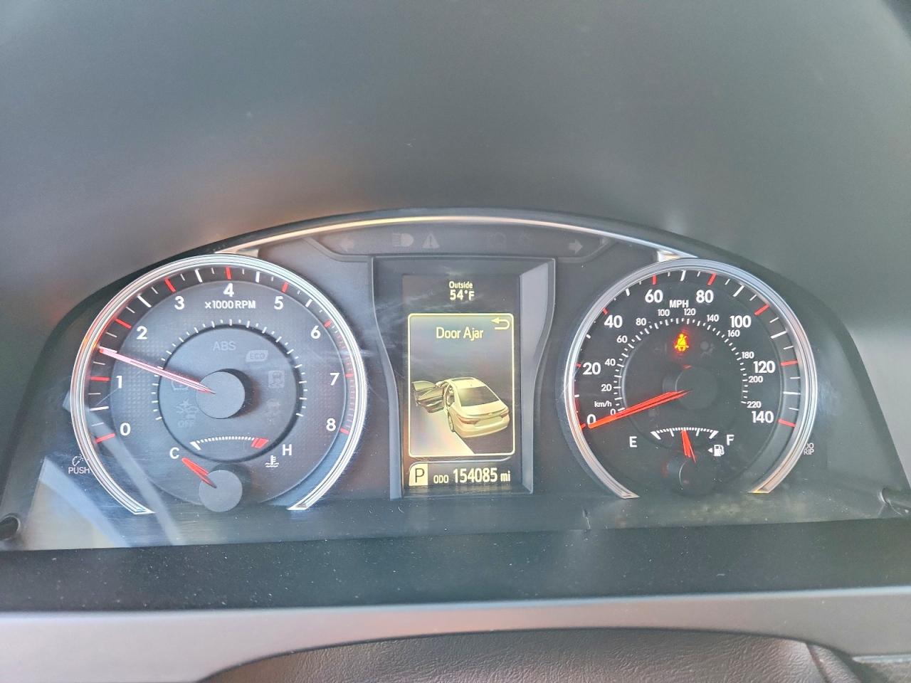 2017 TOYOTA CAMRY LE photo 9