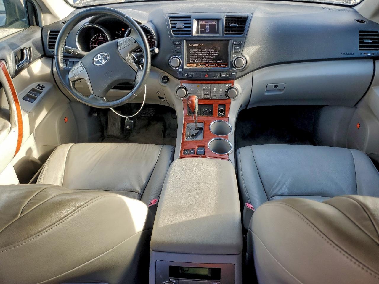 2009 TOYOTA HIGHLANDER LIMITED photo 8