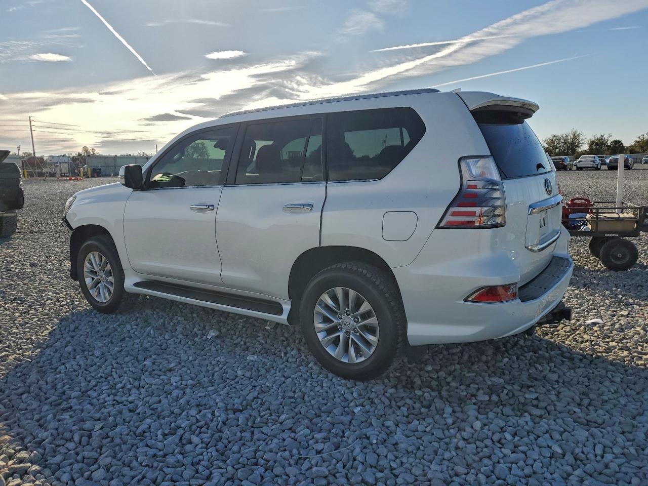 2021 LEXUS GX 460 PREMIUM photo 2